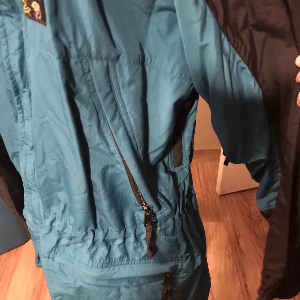 Mountain Hardware Jacket Size M - image 5